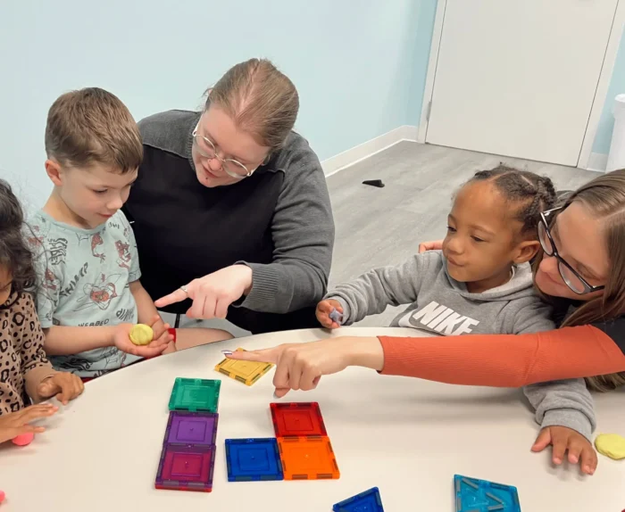 Abacus Therapies - ABA Therapy for Kids Charlotte NC - RBTs working with a group of children